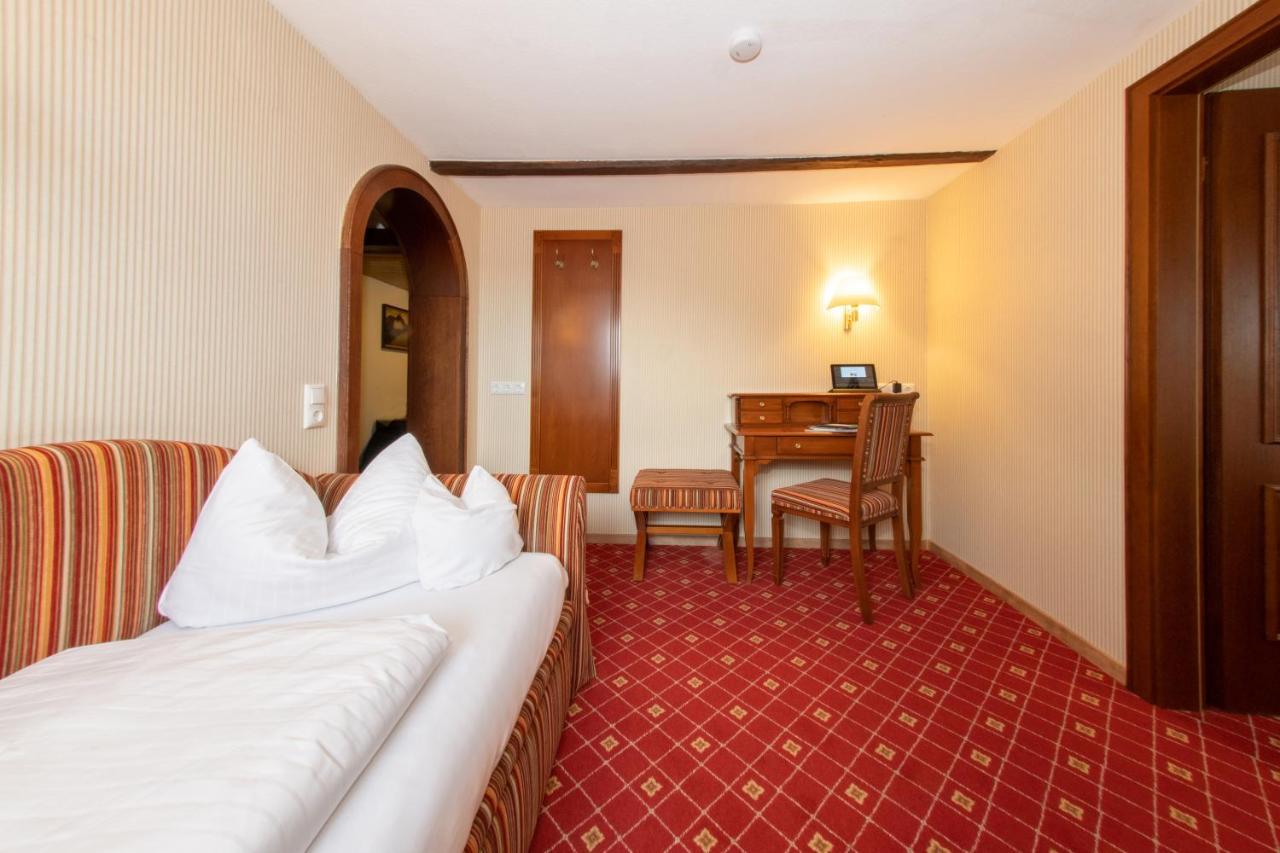 Hotel Gasthof Post Nesselwang Eksteriør billede